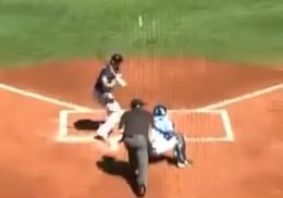 박병호, 화끈한 만루포 폭발···MLB 첫 홈런 신고
